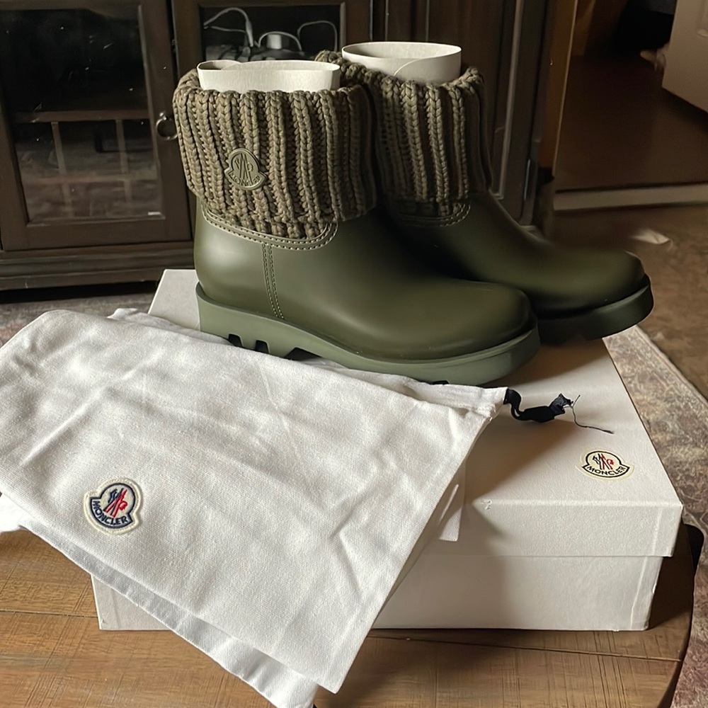 Brand new unworn Moncler Rain boots size 39